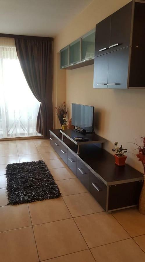 Nick Apartments مامايا المظهر الخارجي الصورة